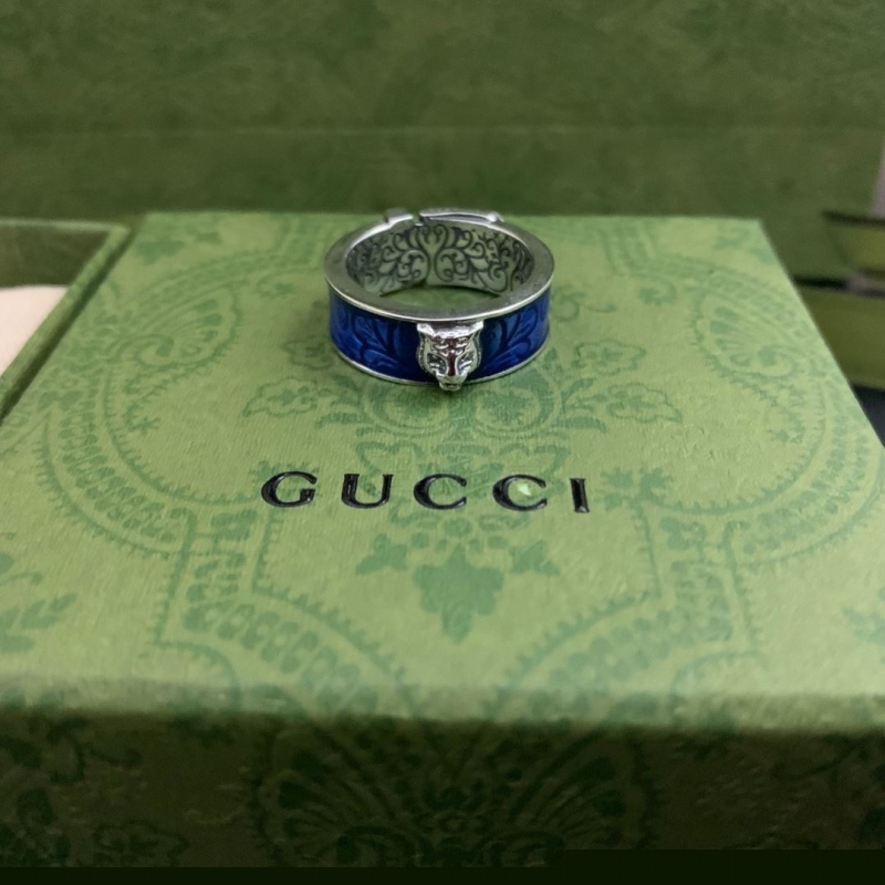 G*u*i rings